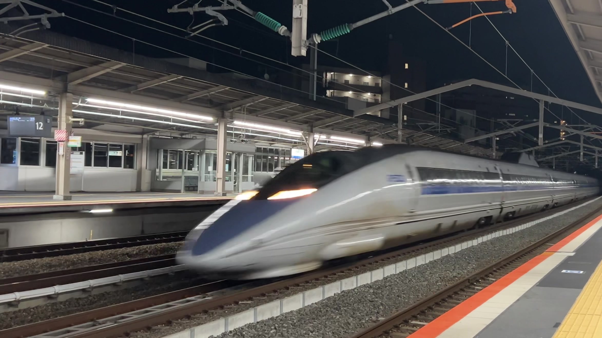 @ライラック