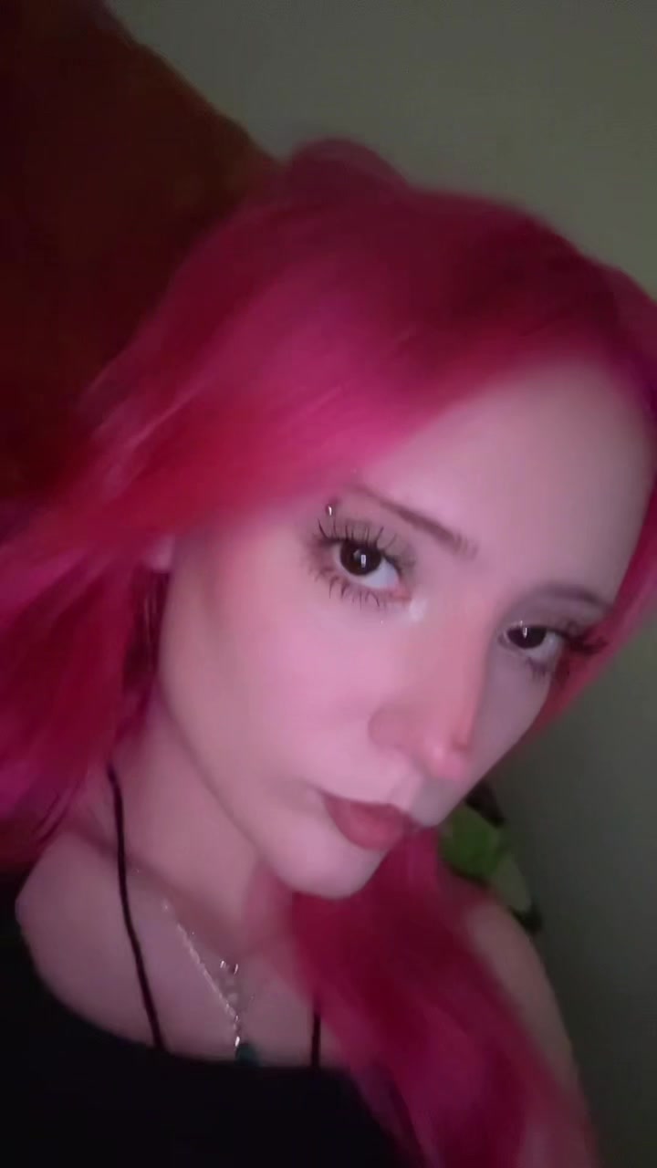 @*:・゚✧*:・゚✧