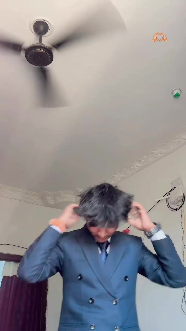 @Mr SUNAR: .⚡︎