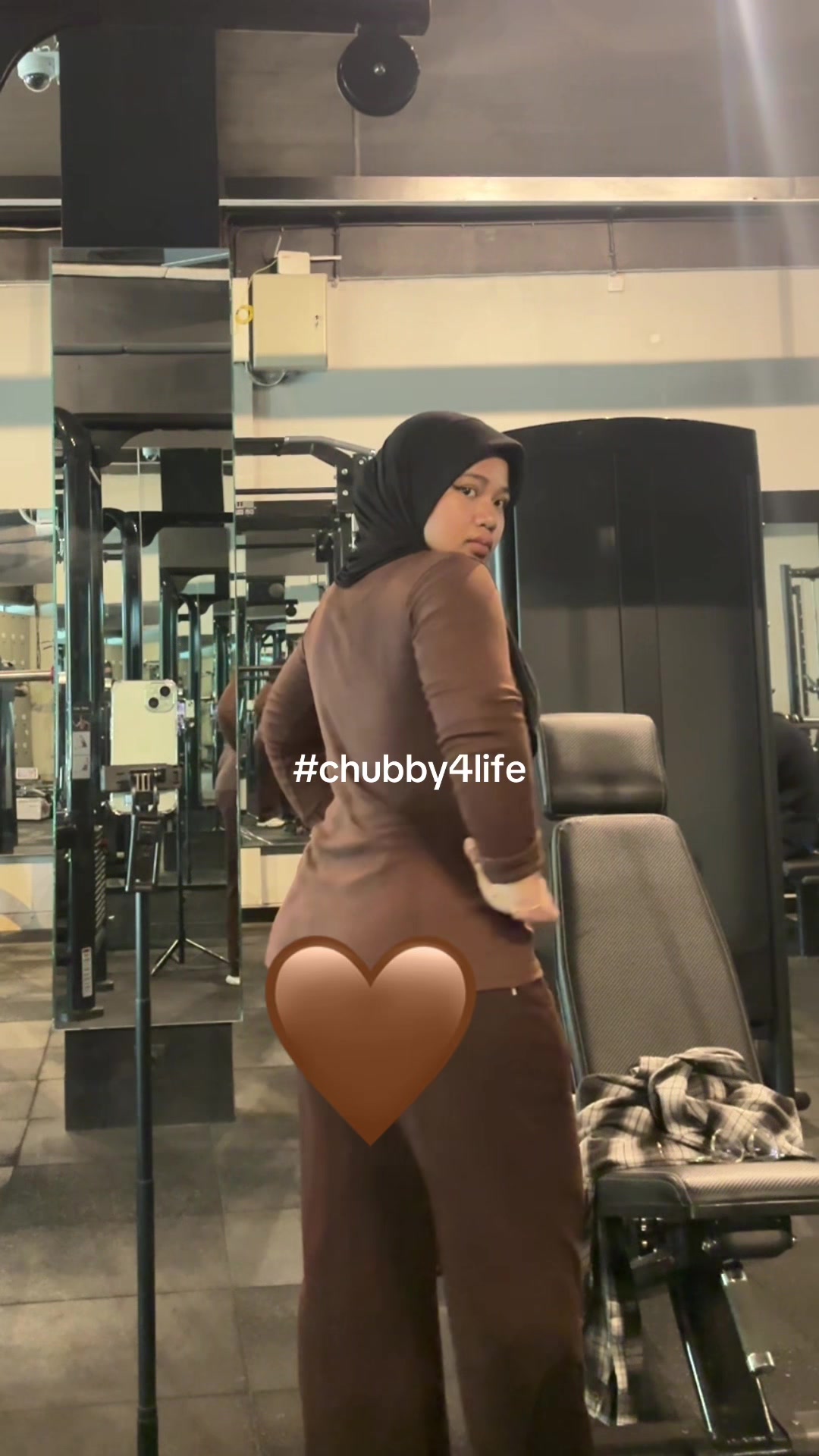 @measllaura