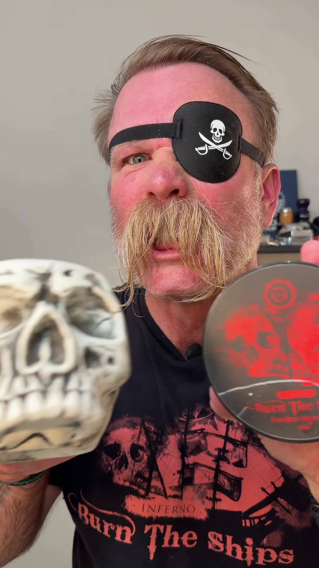 @Bobandelliothismustache
