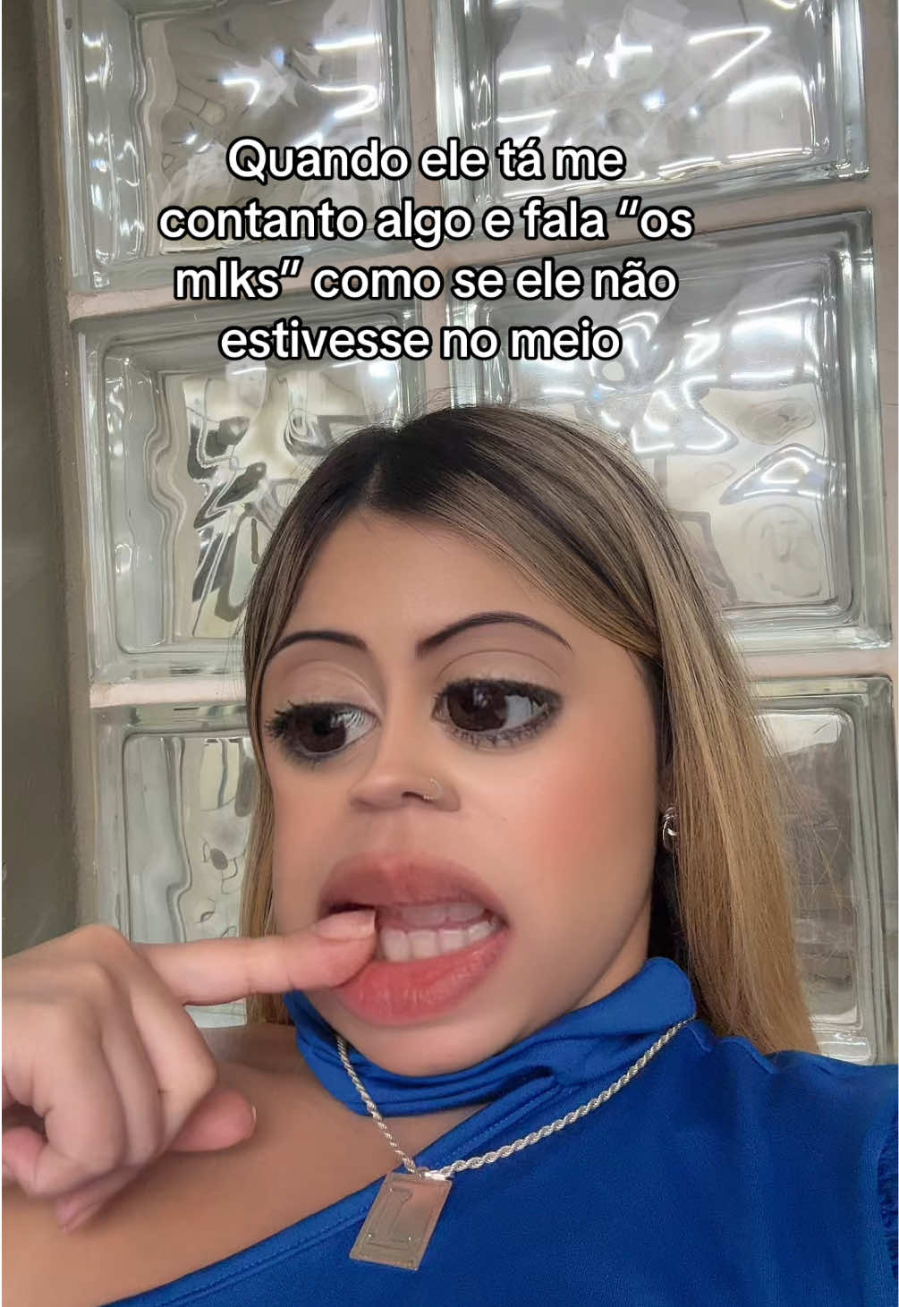 @Larissa Gomes