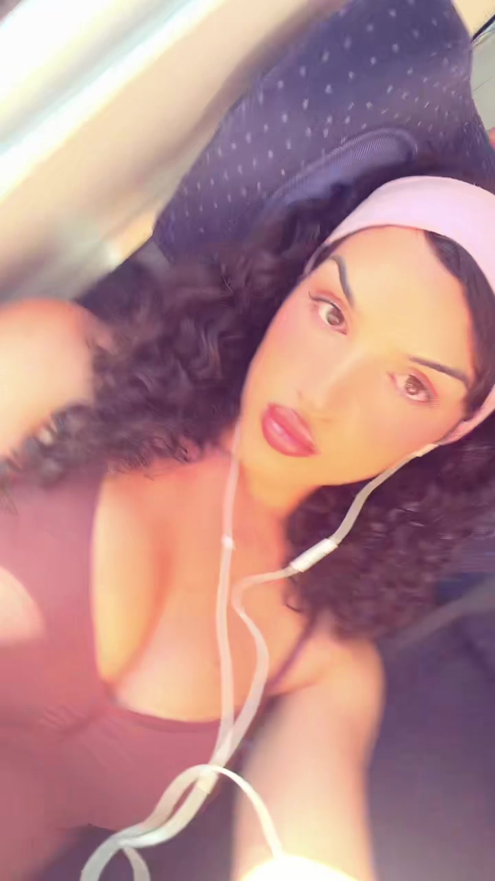 @Thatgirlsalva