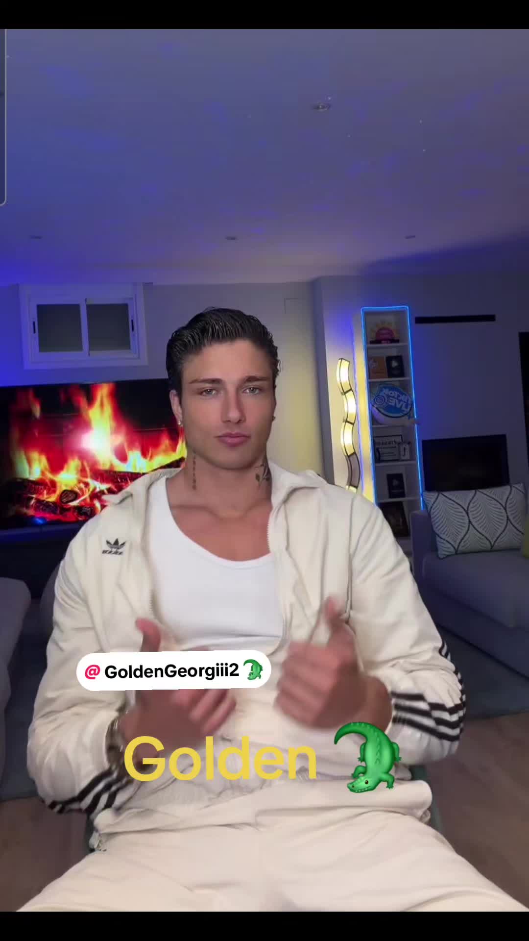 @EdithAu🧟♂️🐊