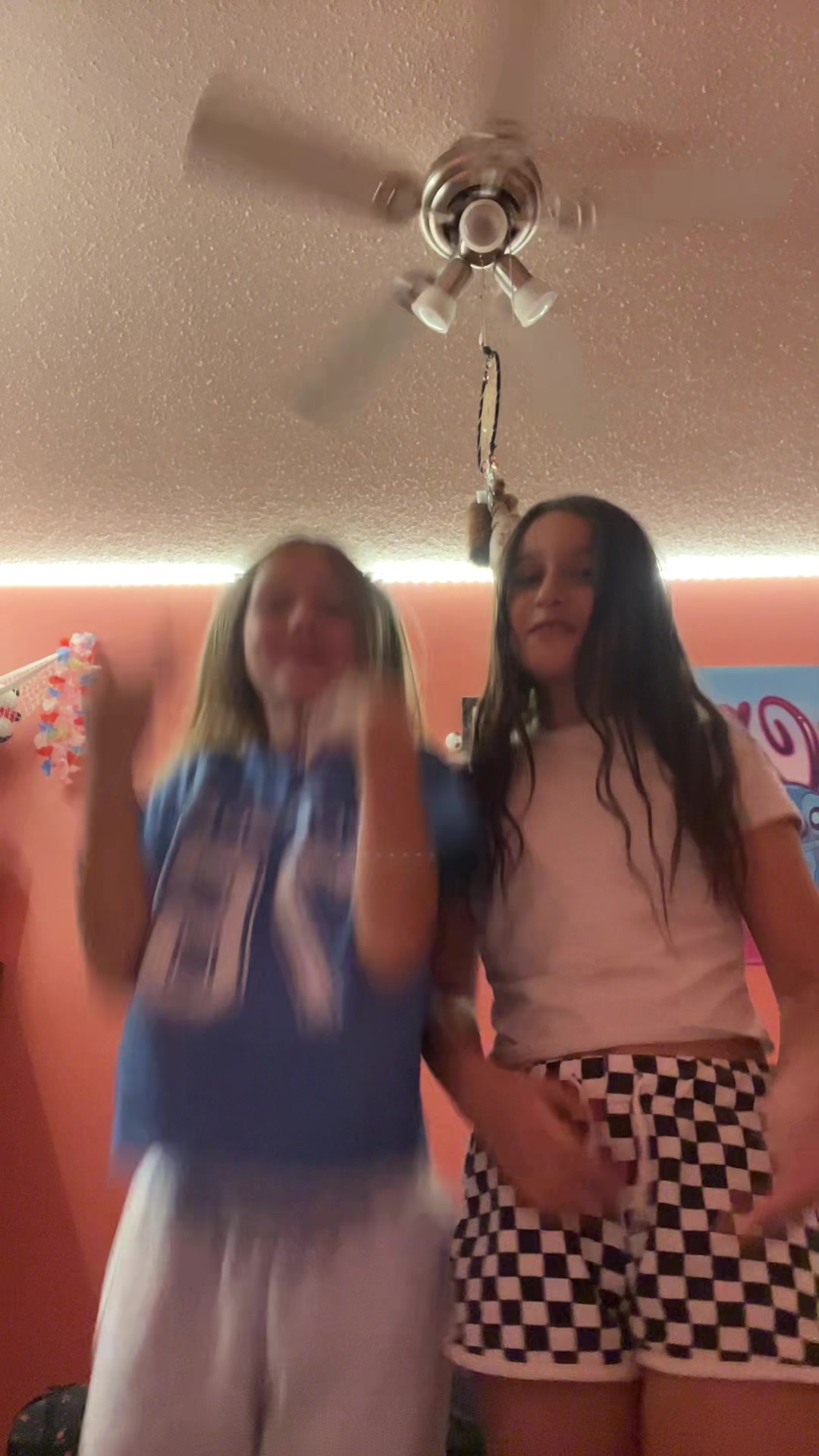 @amelia_layla