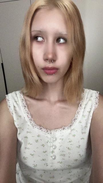 @мелана💫