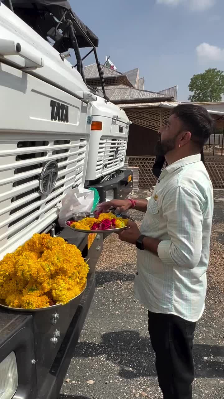 @Nick chaudhari1 🇮🇳 🇺🇸