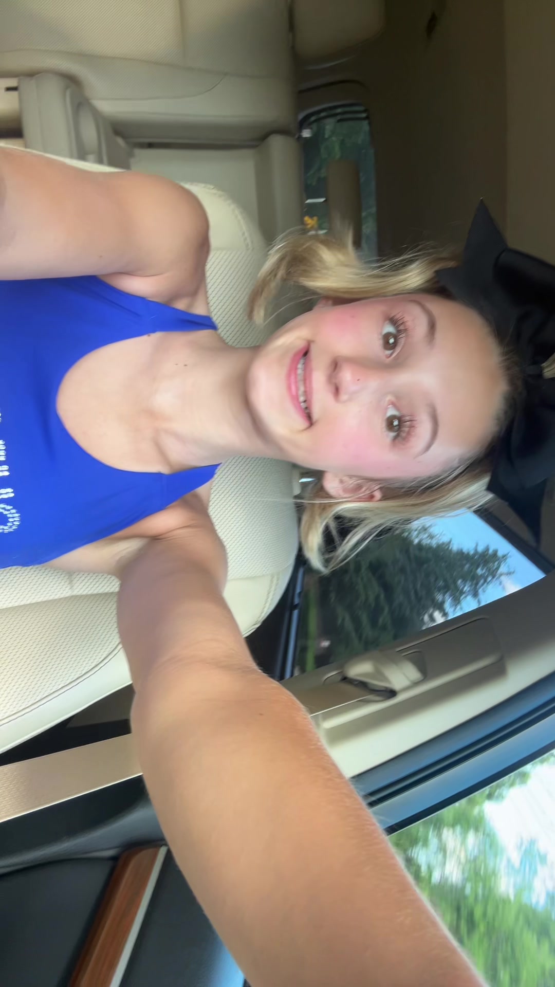 @ava.spam💐