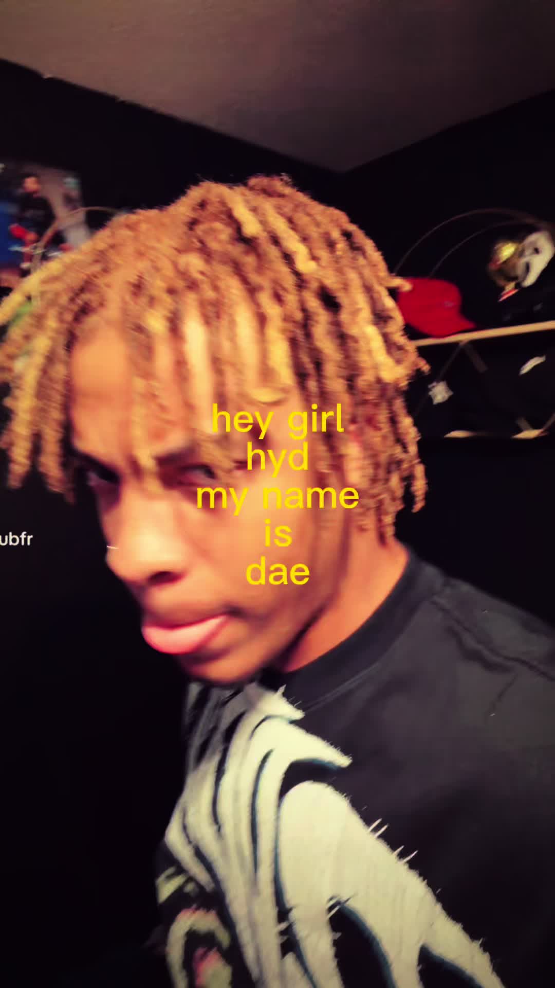 @D A E