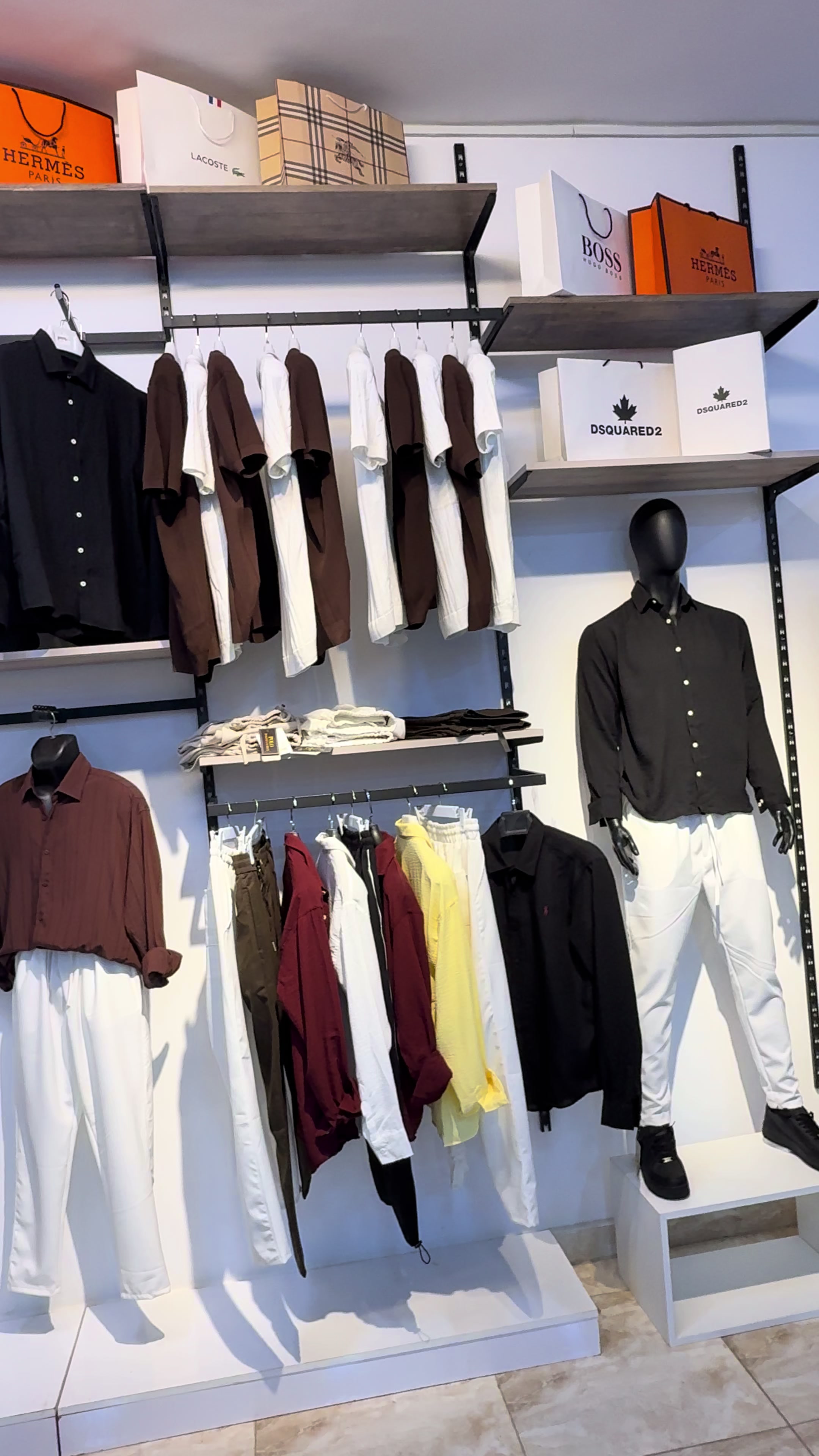 @معتز لملابس الشباب والاحذيه🛍️