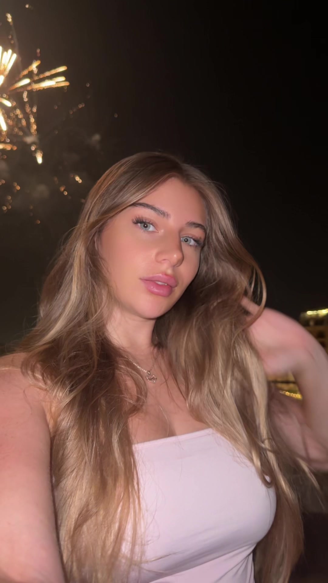 @𝐋𝐚𝐞 𝐋𝐚𝐞 🕊