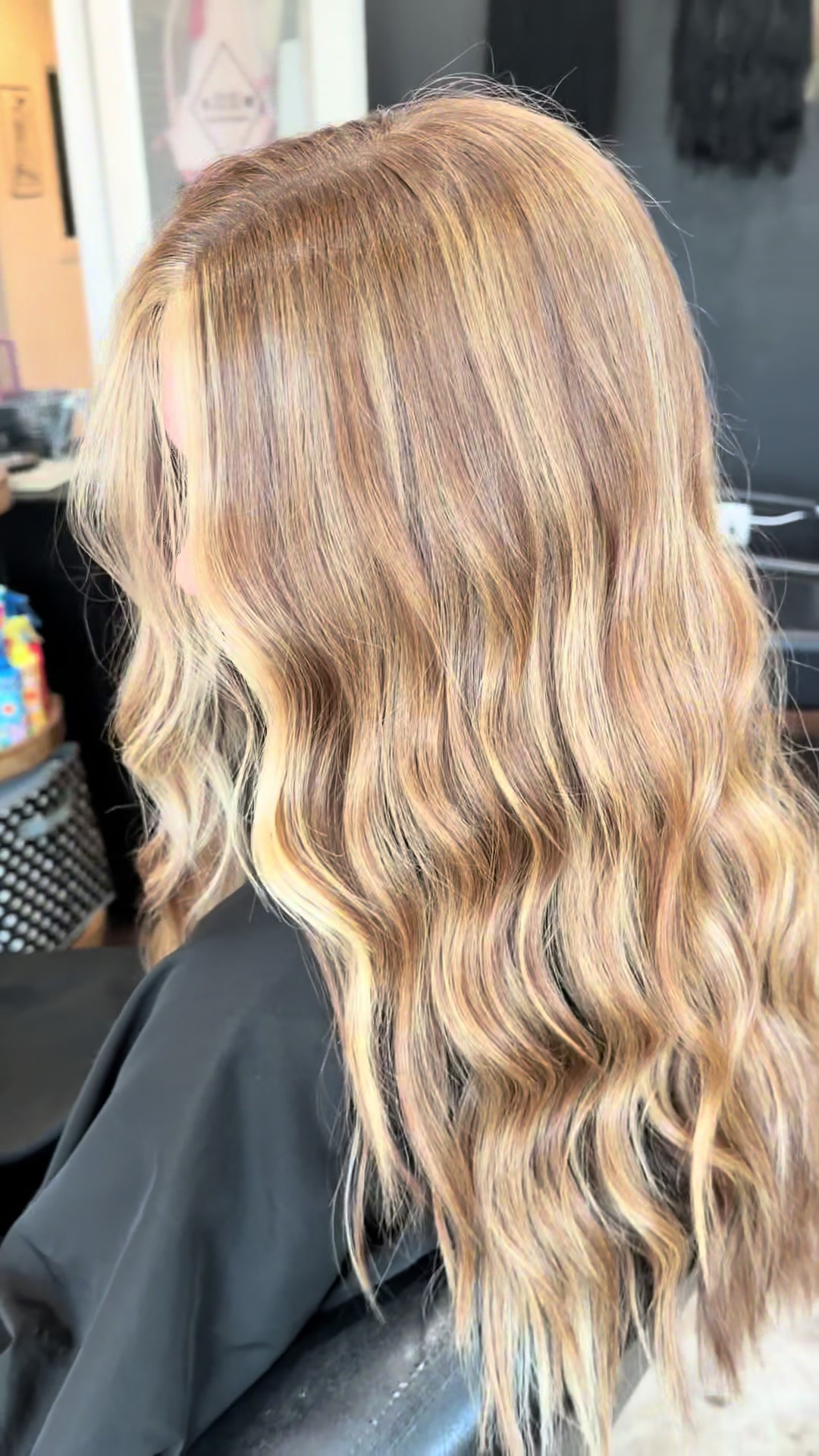 @Hayli Moore | Hairstylist