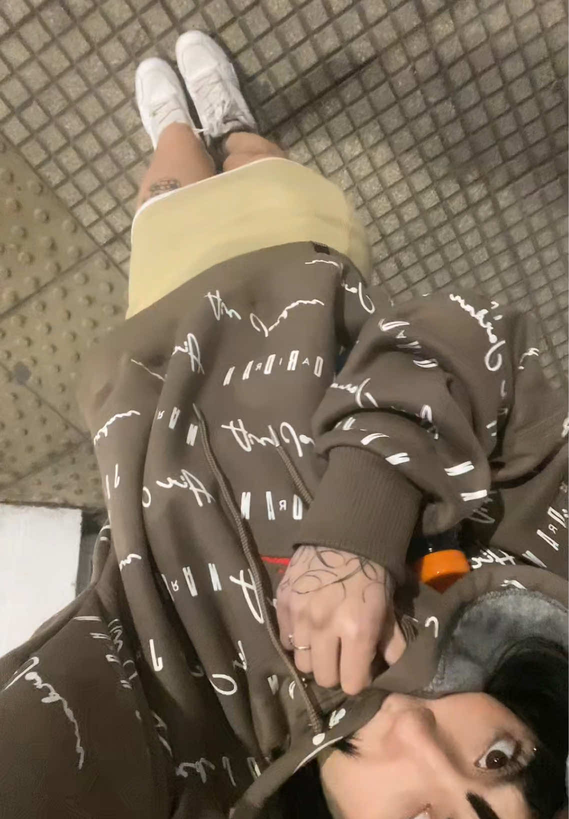 @amoraa