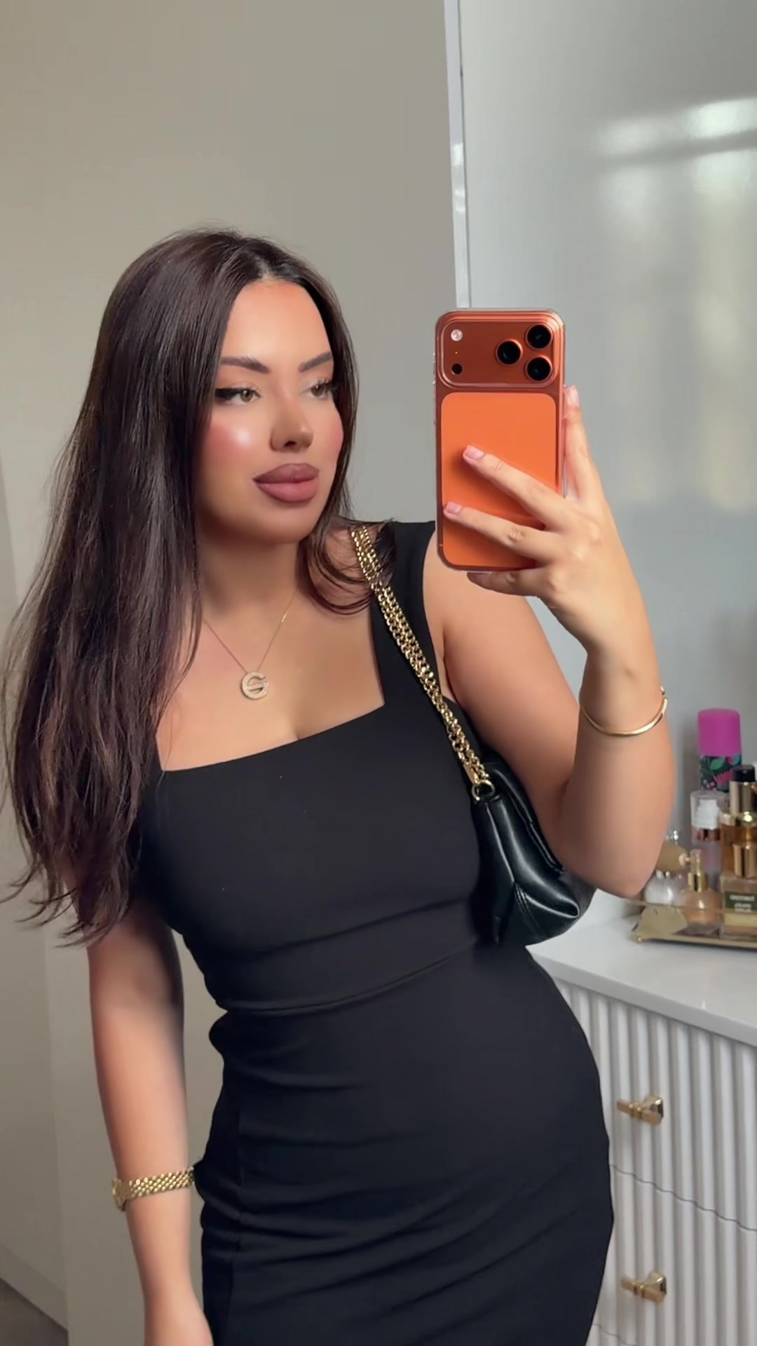 @Efsane♌︎