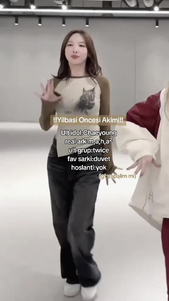 @𐙚ImNayeon!!🧁🍪