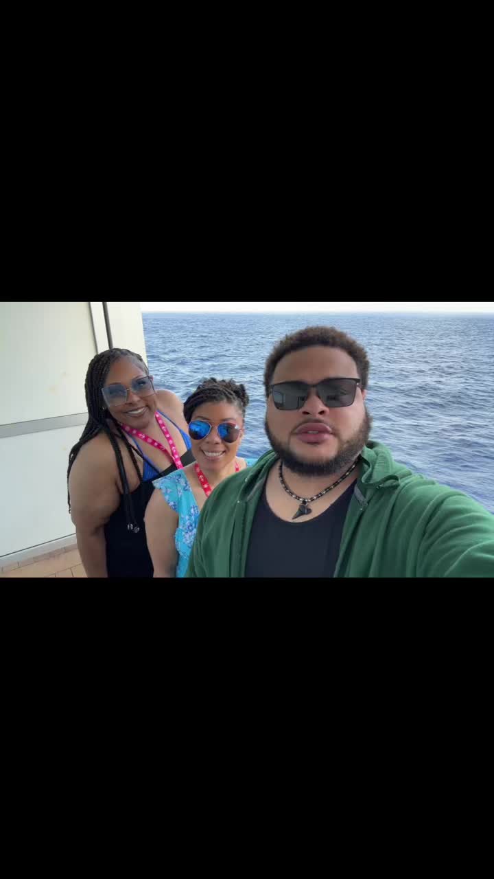 @April Aggison