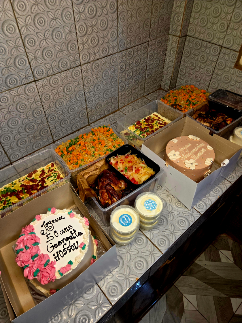 @G&acirc;teau Vivi 🍪box Repas