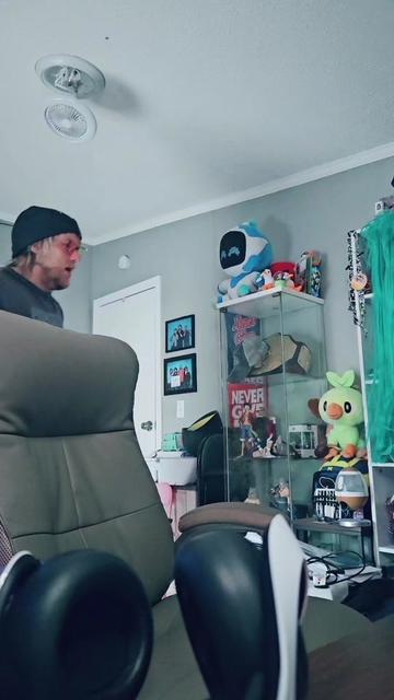 @Jackal