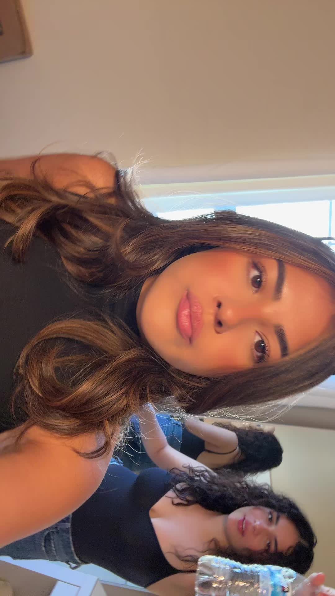 @Valentina