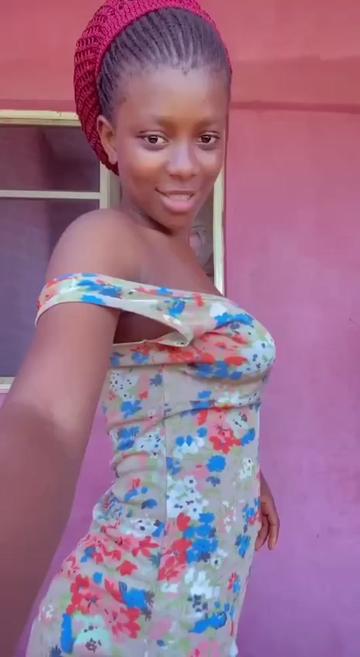 @AFROSEXXY