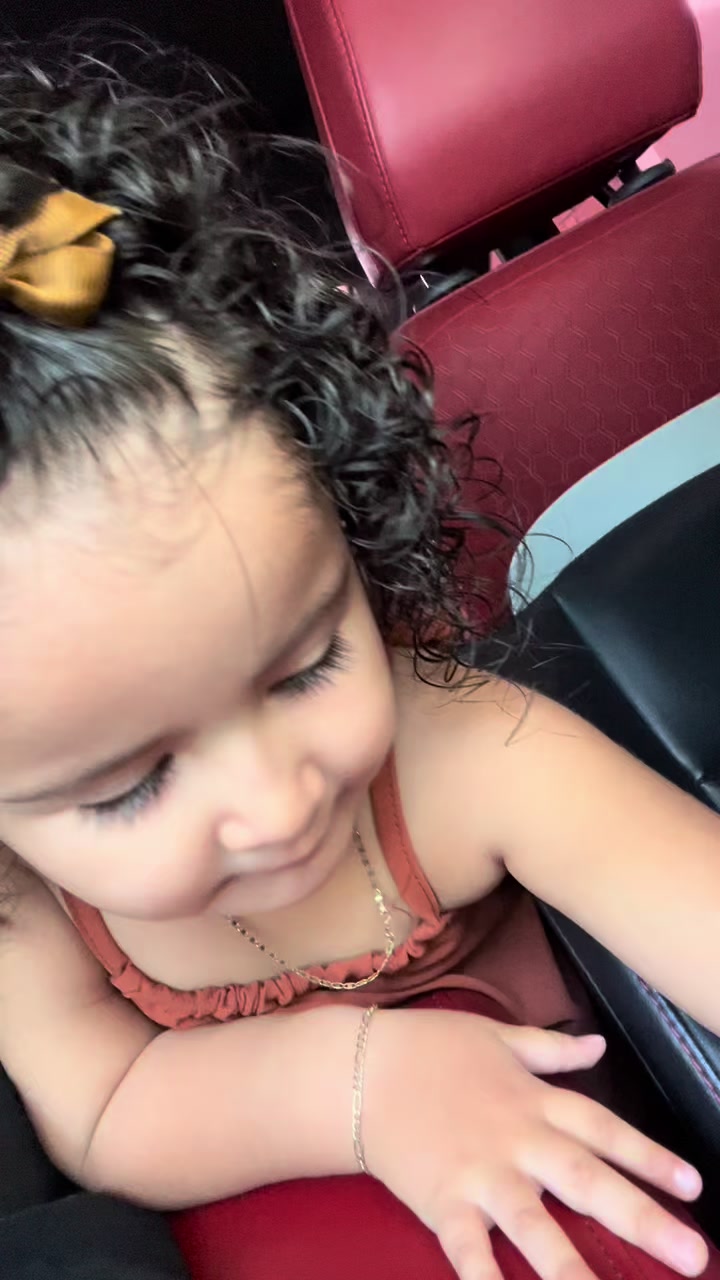 @VICTORIA REYNOSO