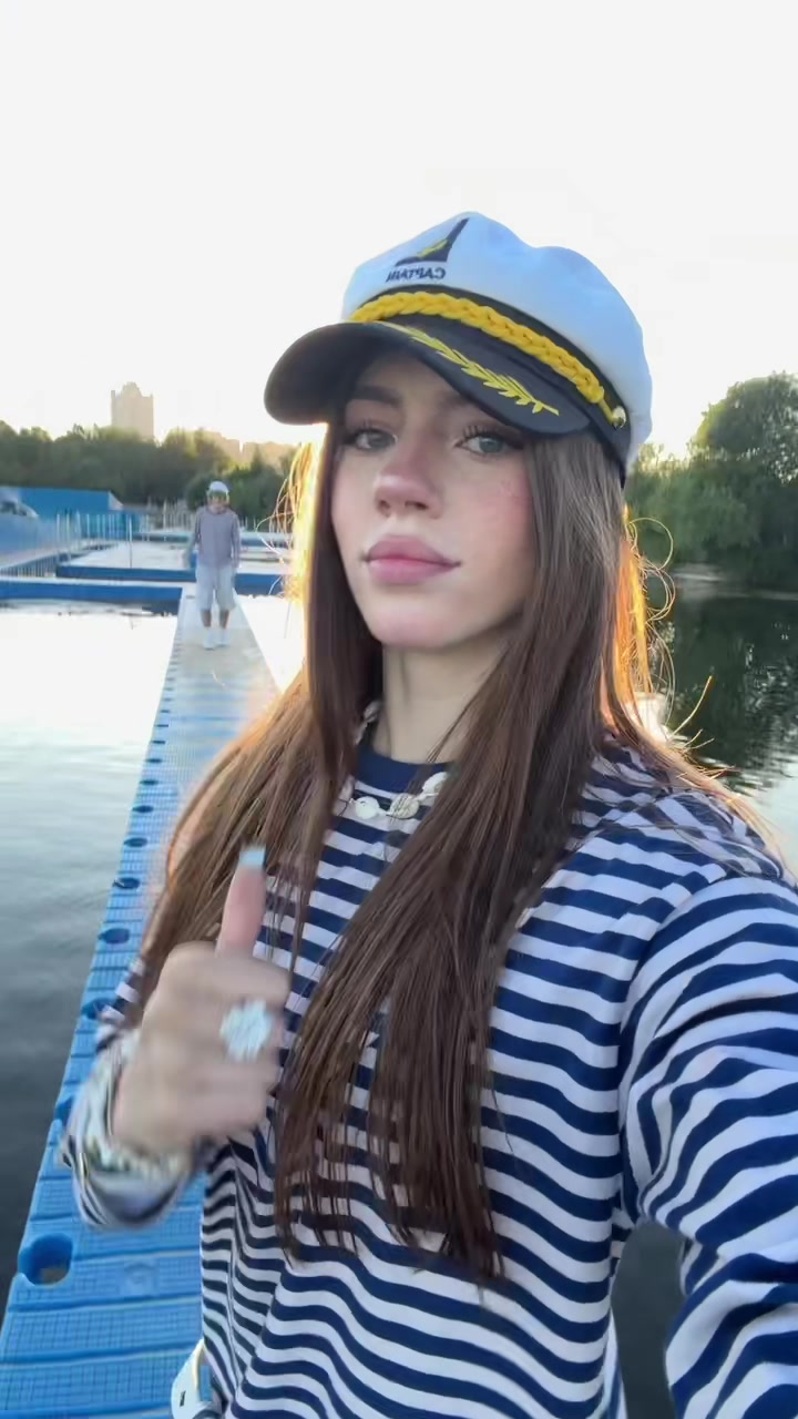 @monclershagirll