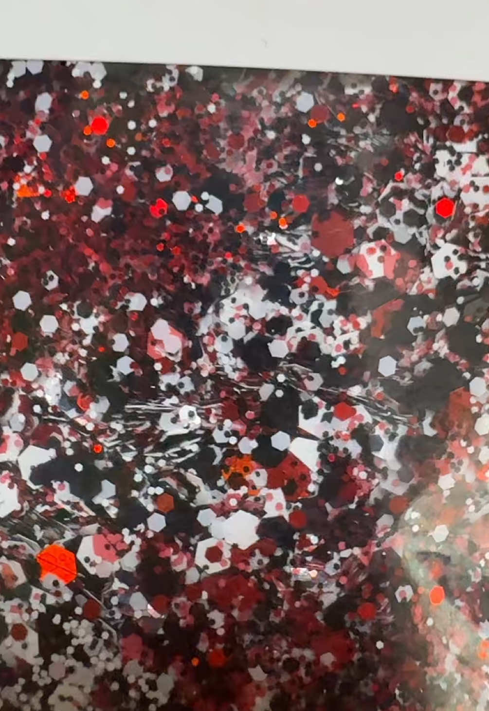@𝐆𝐋𝐈𝐓𝐓𝐄𝐑 𝐅𝐈𝐗𝐗