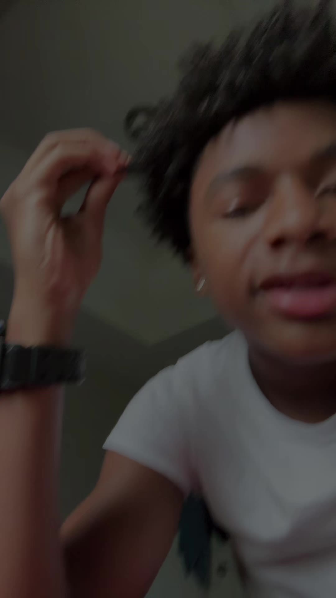 @🤷🏾&zwj;♂️.