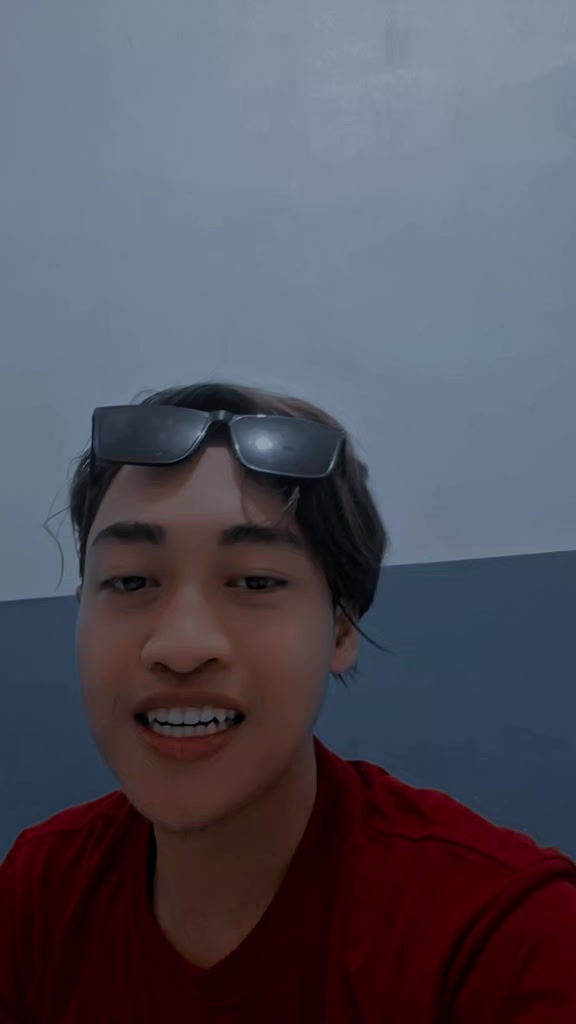 @V@nDY J3