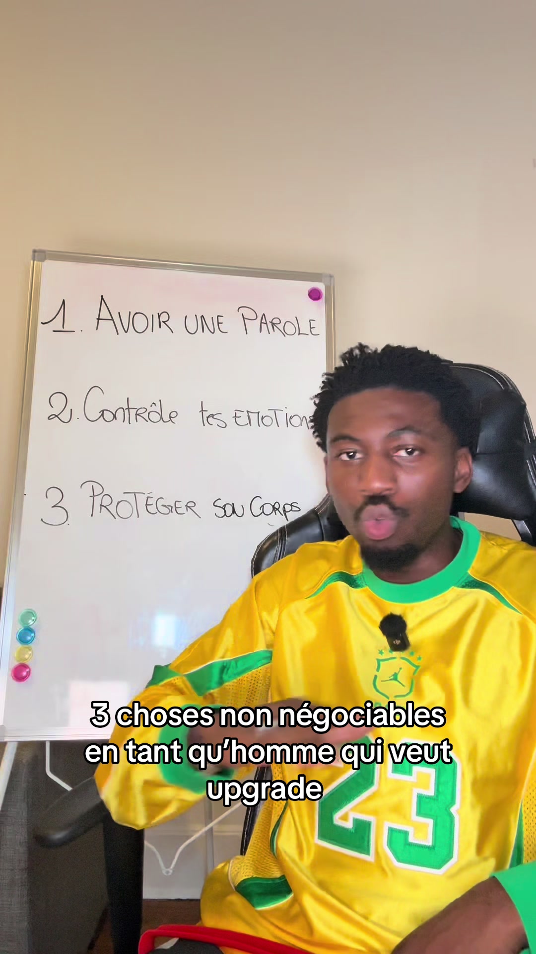 @A U R É O