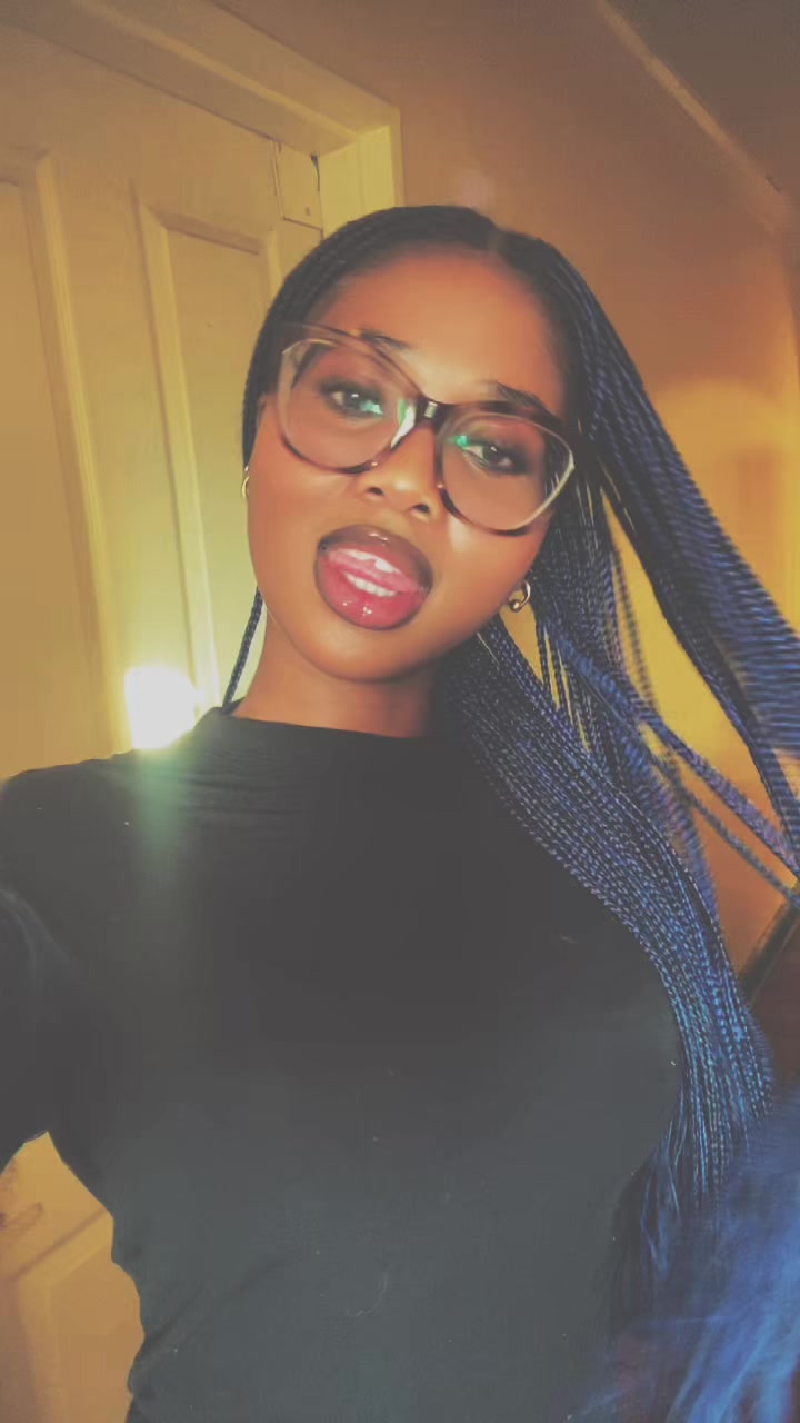 @evelinekaphe