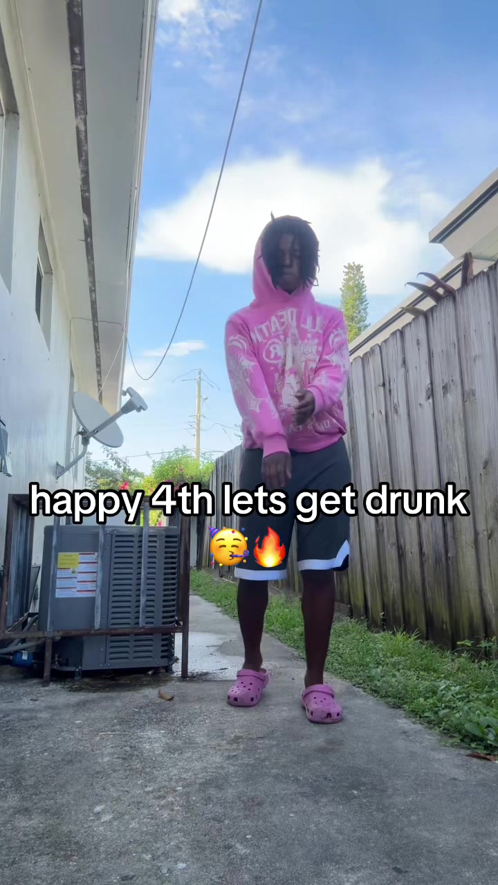 @ms.twirlthemhips 🤪