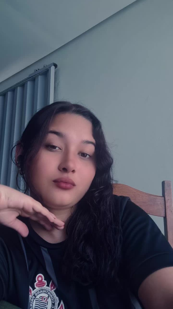 @Paola Vitoria