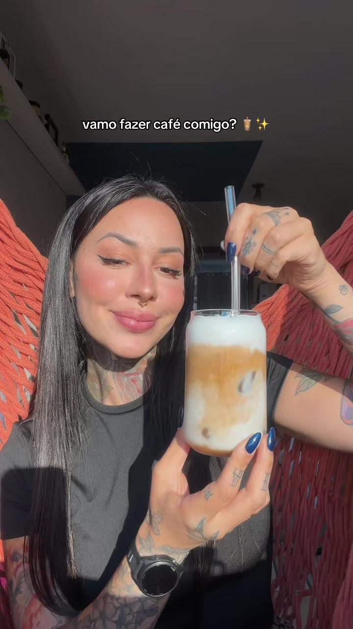 @Amanda Albuquerque -Moça do ☕️