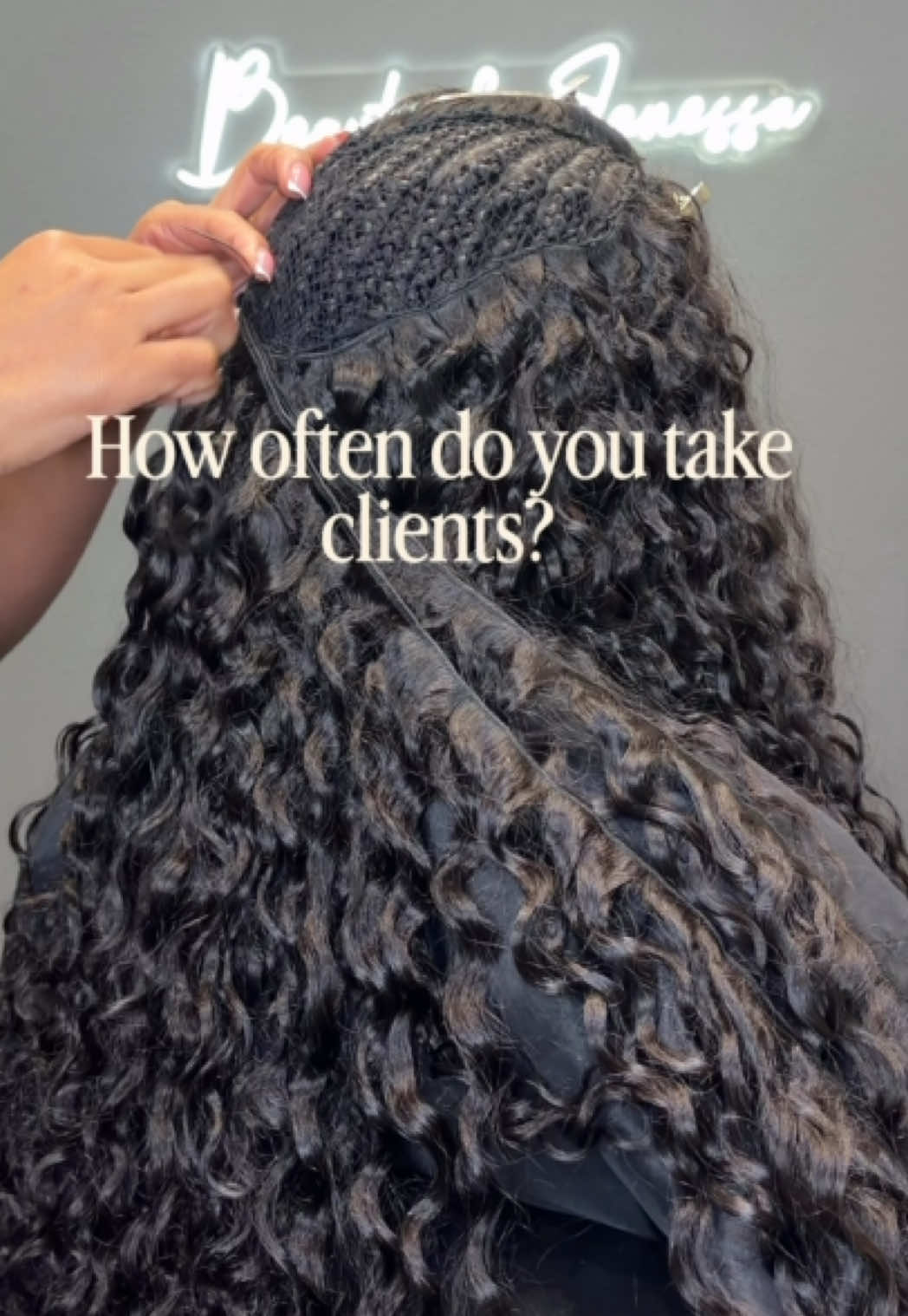 @Janessa | VEGAS HAIRSTYLIST