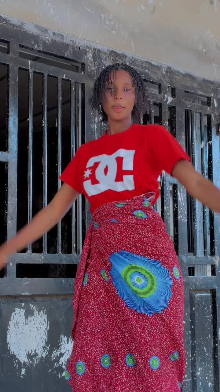 @bintousteky