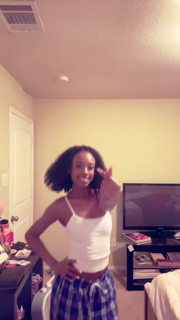 @hallayah ౨ৎ