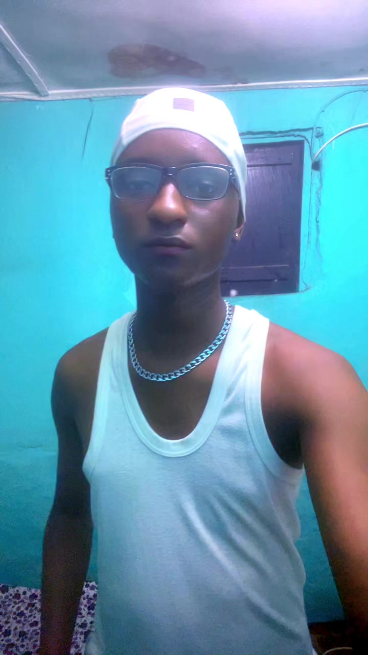@Wizi Wôdô