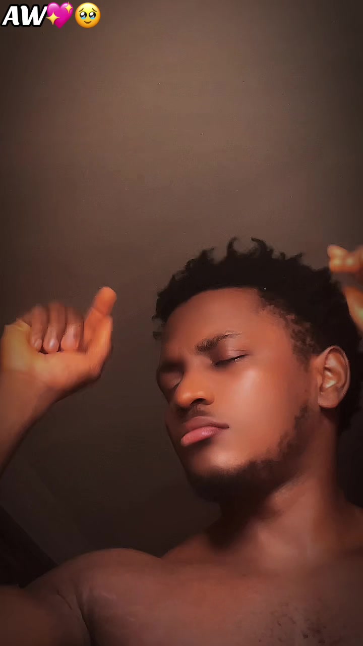 @MaxKwofie