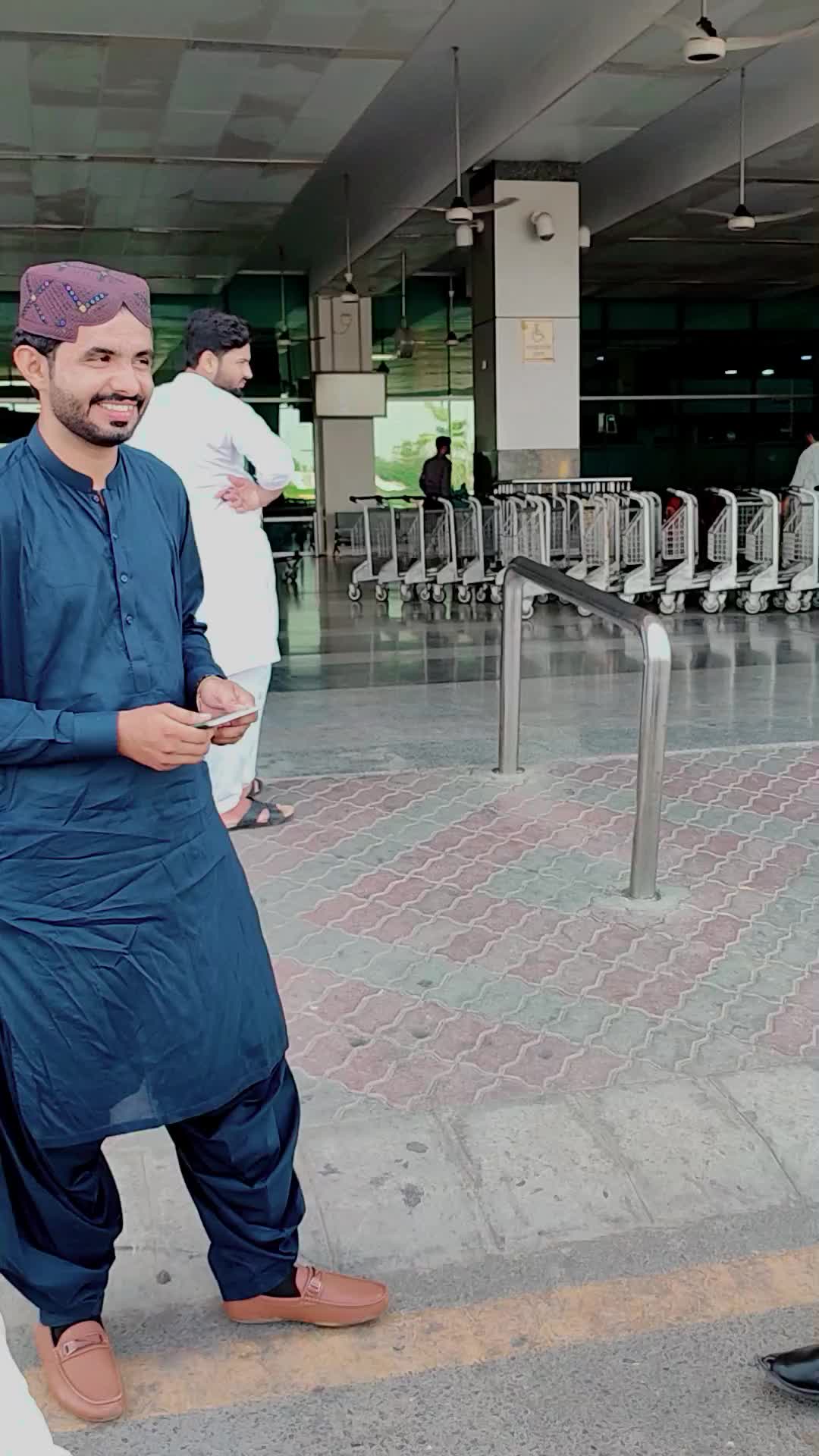 @💸 عاقب کوریہ ⚡