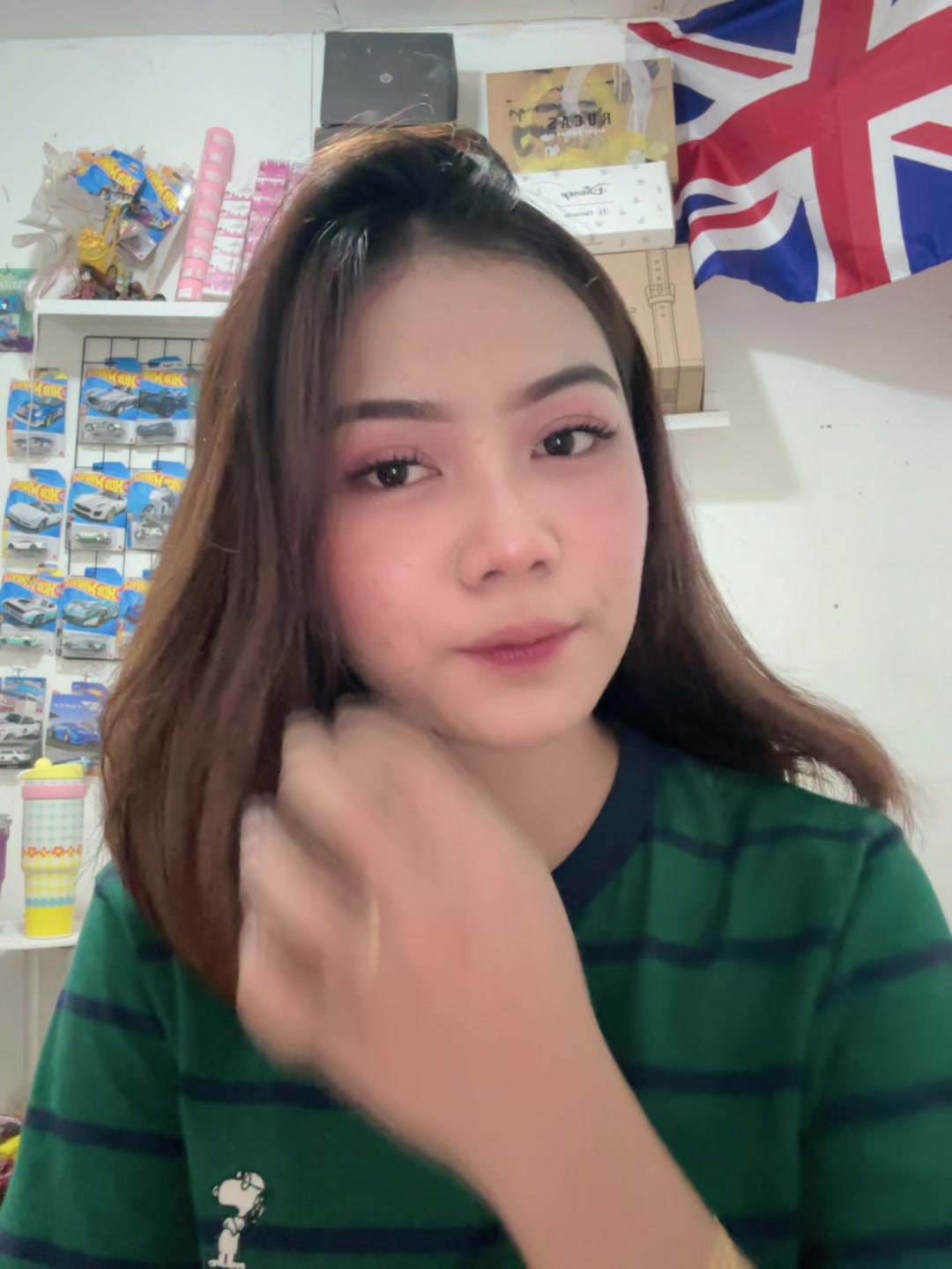 @𝐚𝐧𝐢𝐬