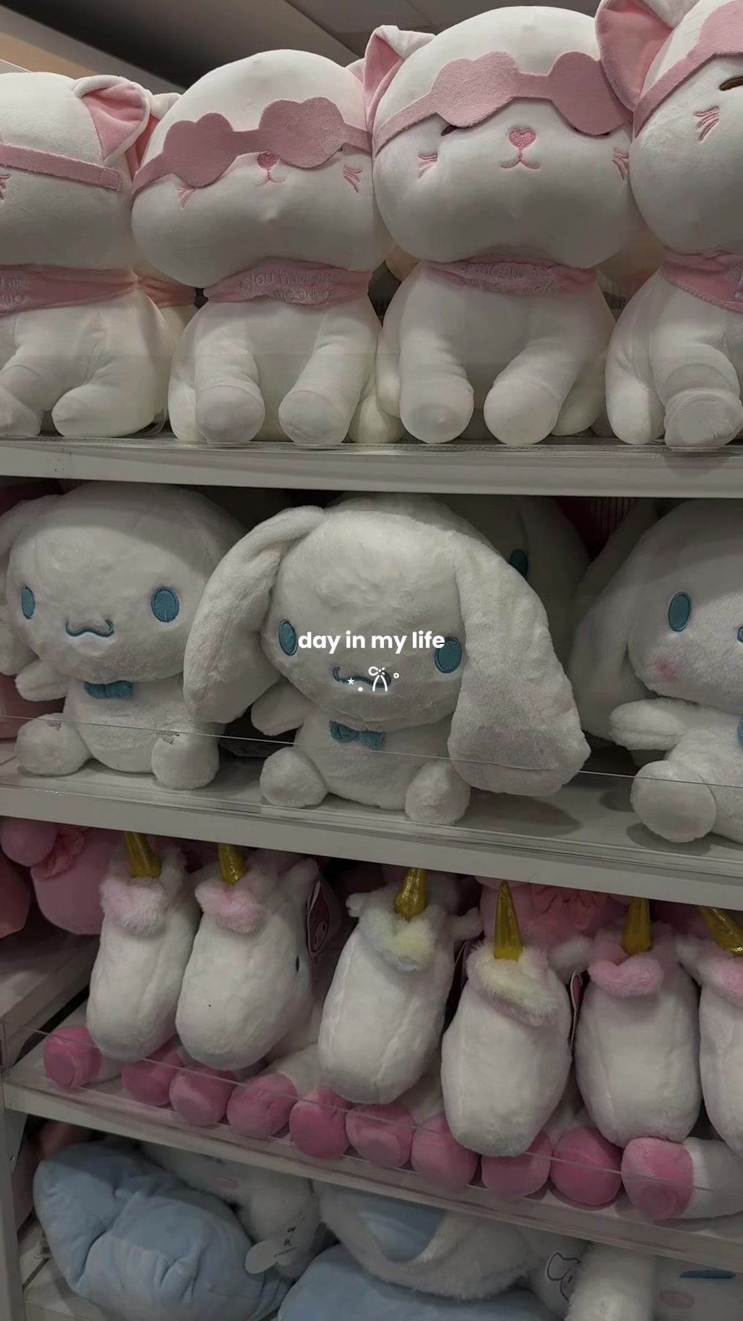 @yvie⋆˚