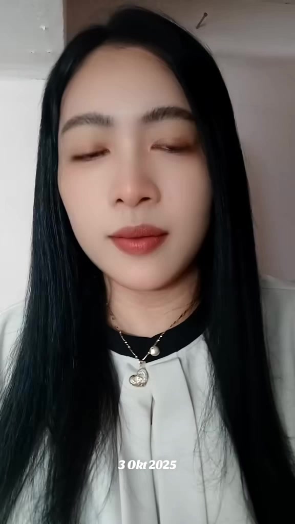 @Ling Ling🇲🇨🇭🇰