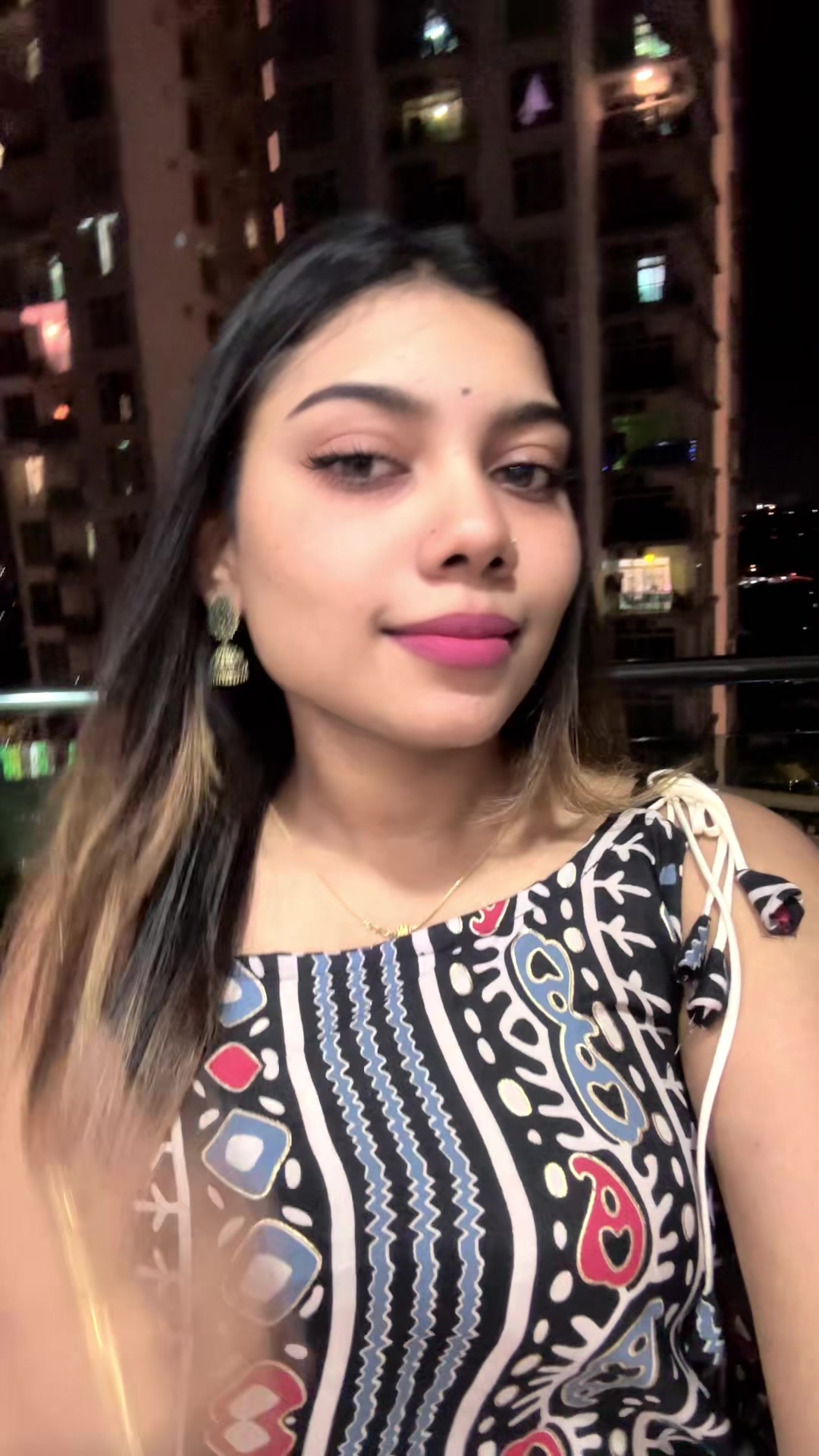 @Aishuu🖤👀