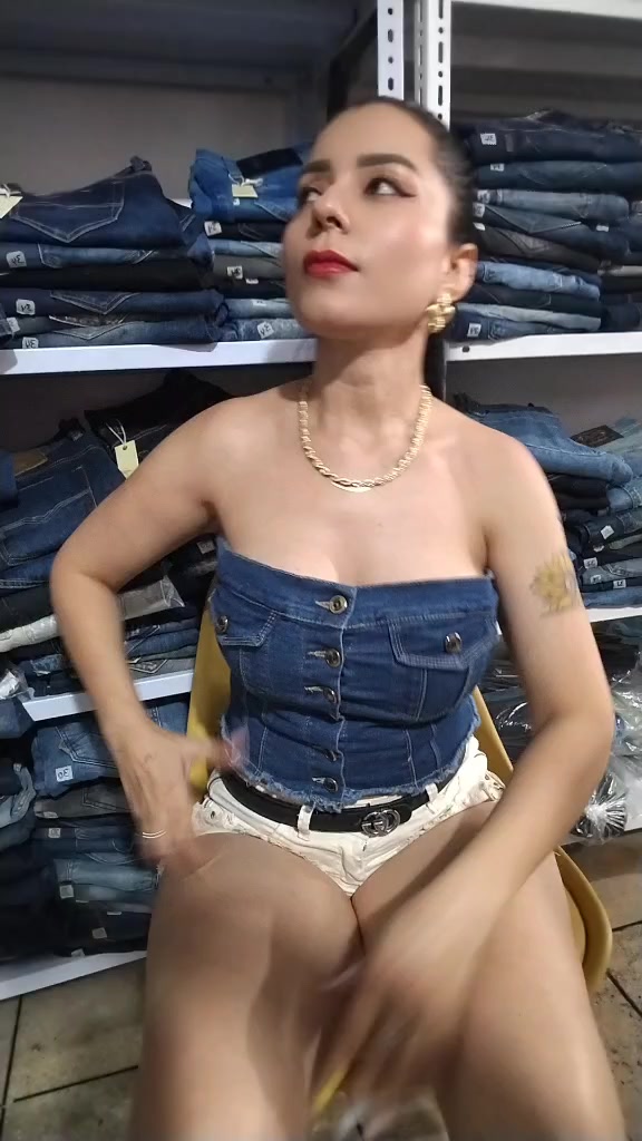 @Lucy Store