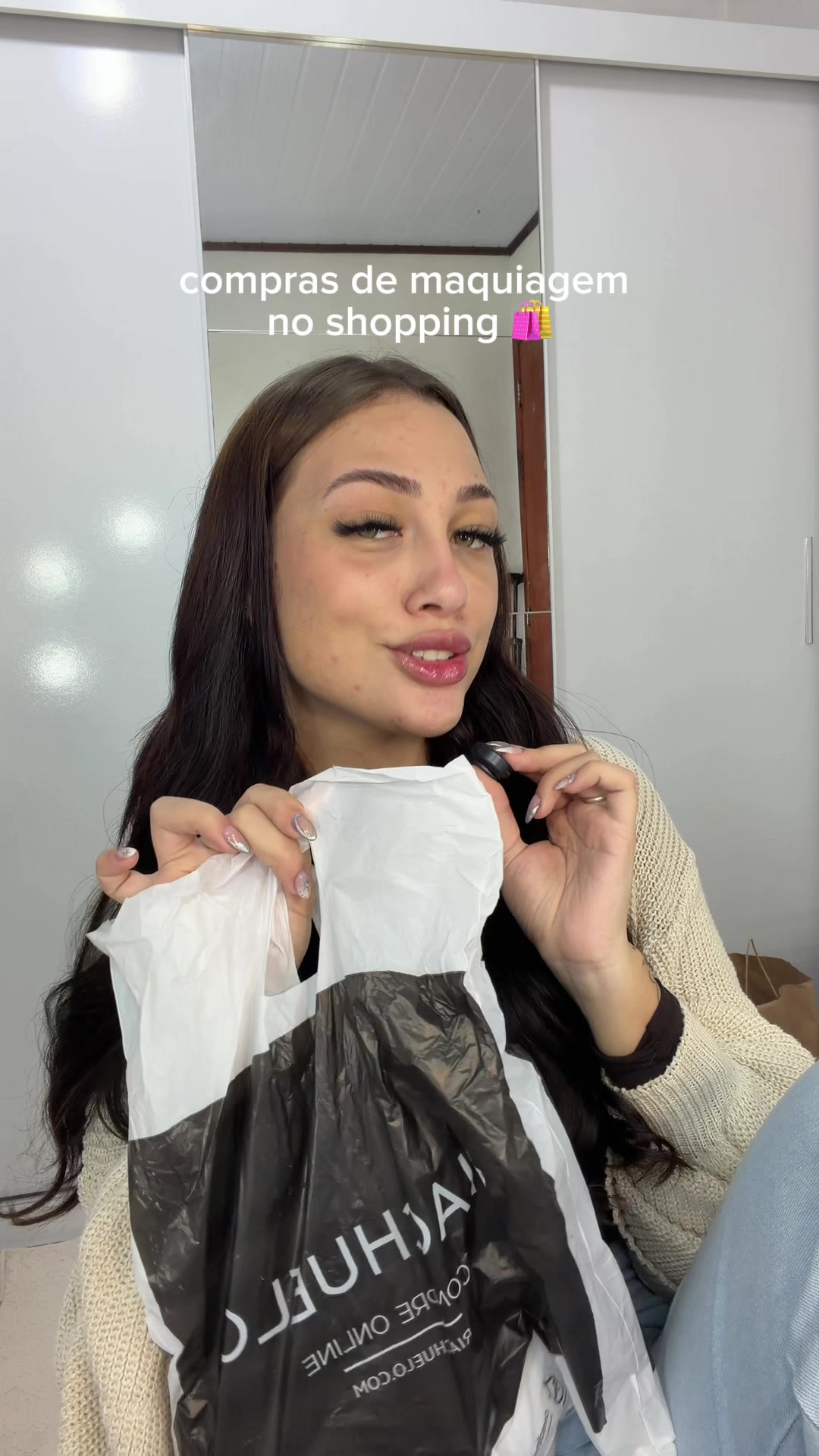 @Bruna Schulz