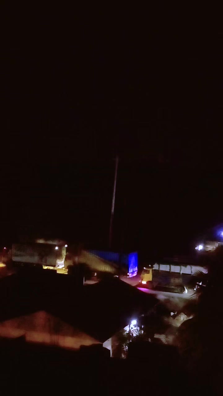 @দিনাজপুরে মেয়ে