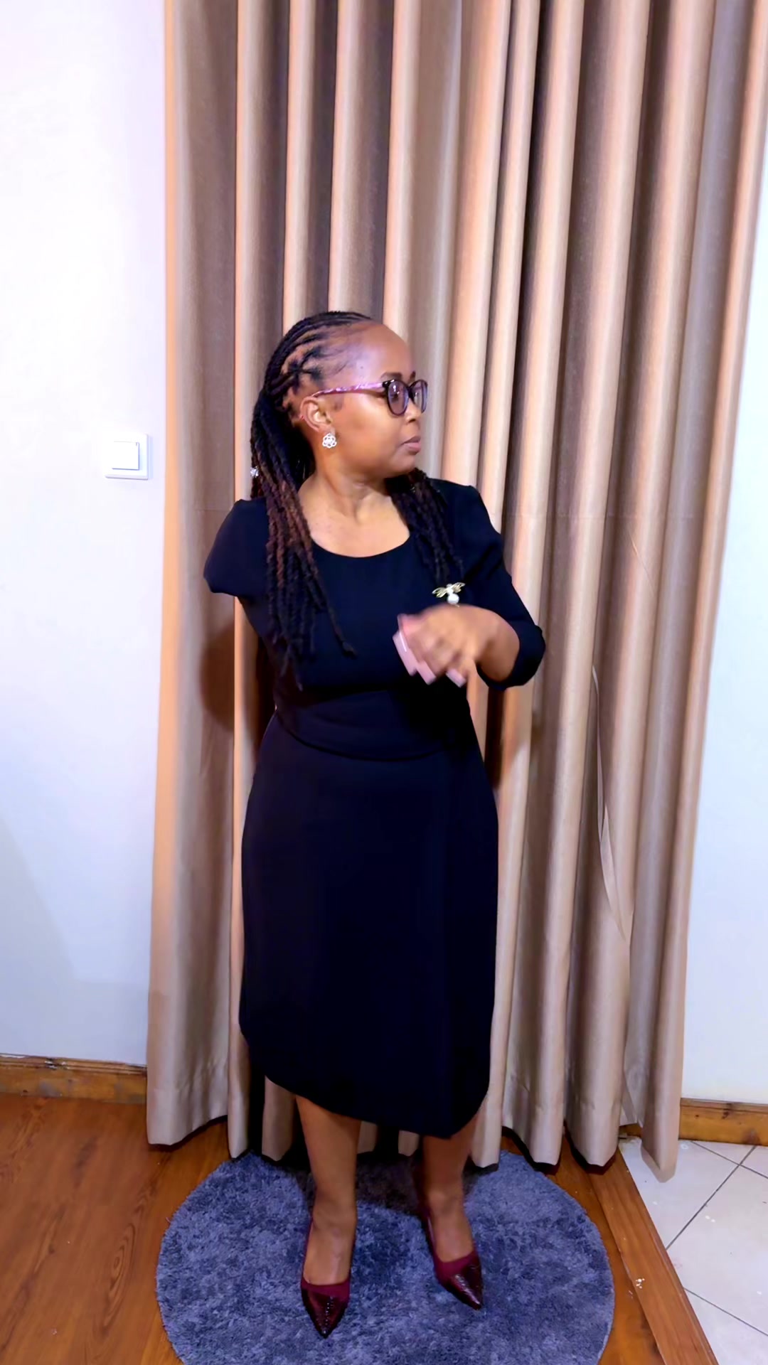 @Essy Favoured