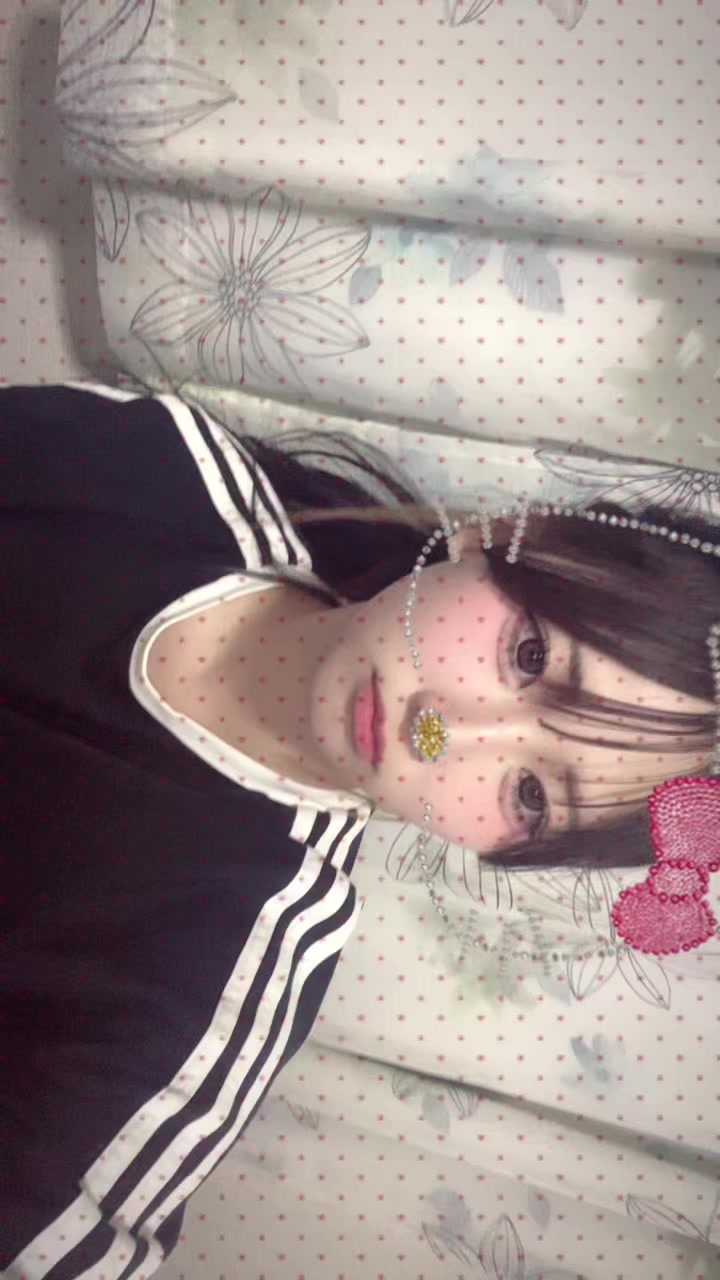 @ひまり