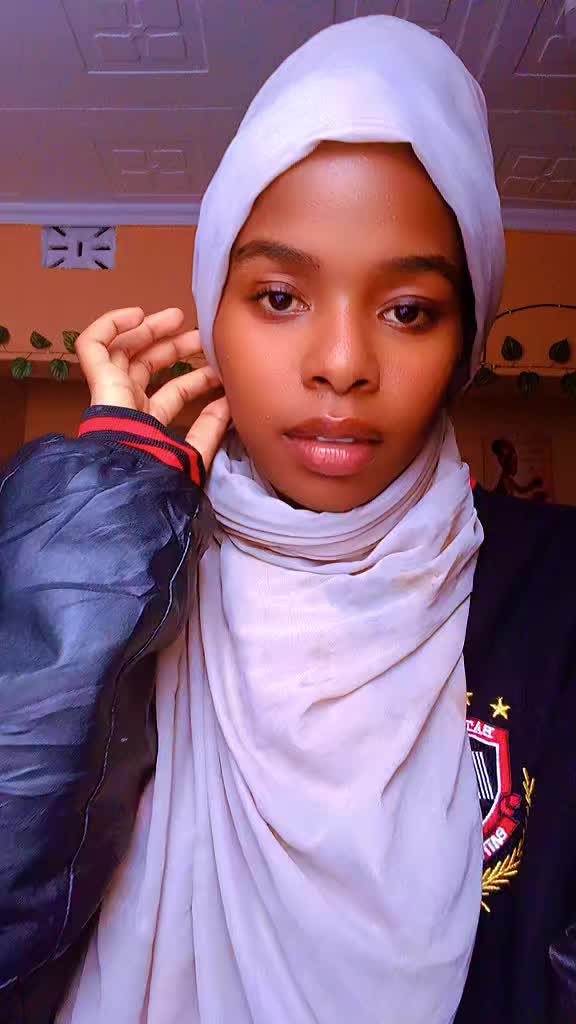 @Ma Amir 🦋🦋